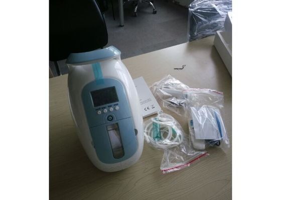 Van de de Zuurstofconcentrator van het huisgebruik Draagbare de Zuurstoflevering met Autoadapter 1~5L/Min Working Noise ≤45dB